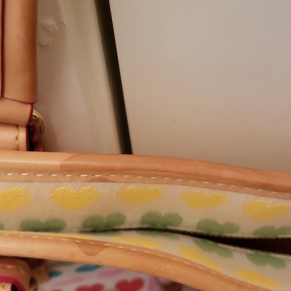 Dooney & Bourke Heart Tote - Picture 12 of 14